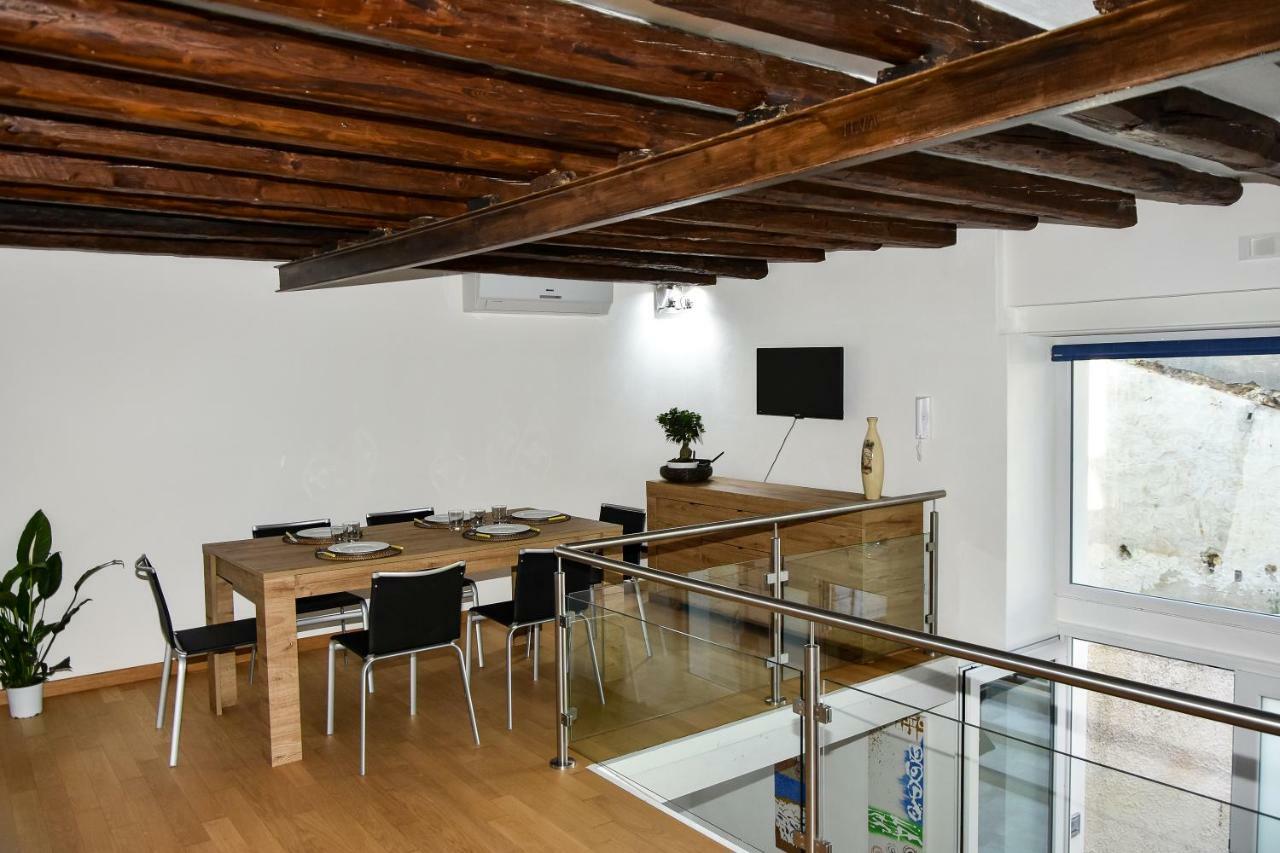 Luxury Qasba Apartment Шака Екстериор снимка